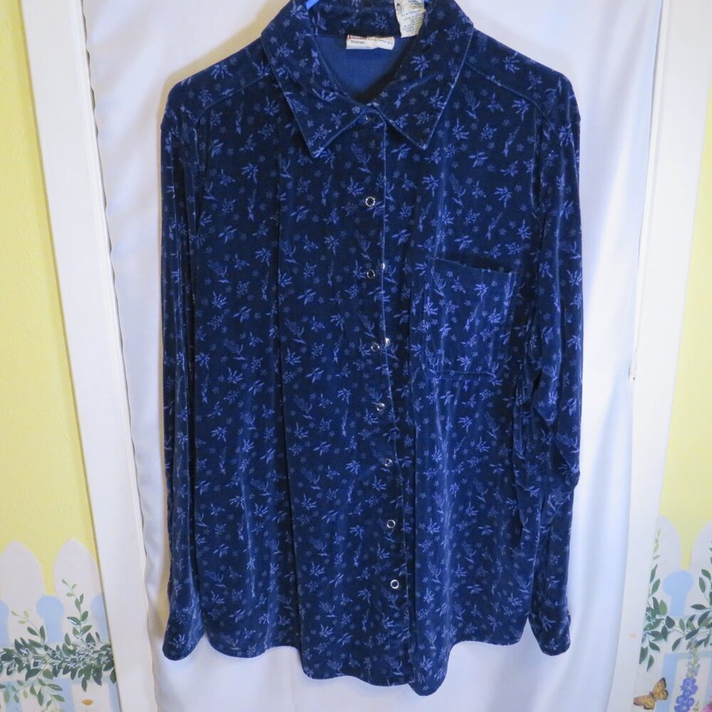 Vintage Faded Glory Woman Navy Blue Floral Shirt (heavy weight) 100% cotton